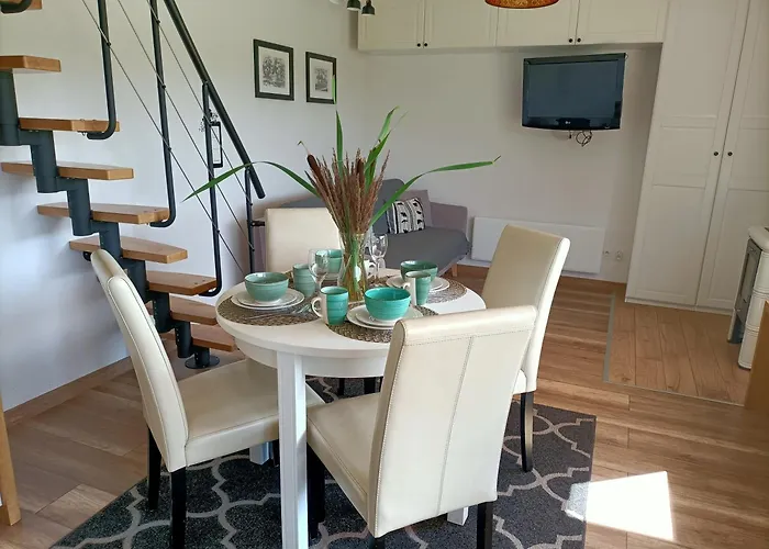 Siedlisko Dwa Zurawie - Uroczy Nad Stawem, Z Kominkiem, Obok Konie Czarna Huta